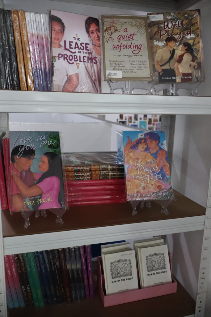 Even more shelves with #romanceclass books